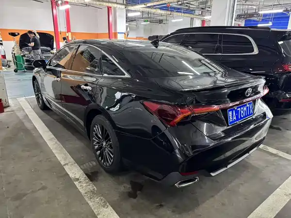 Toyota Avalon 2023
