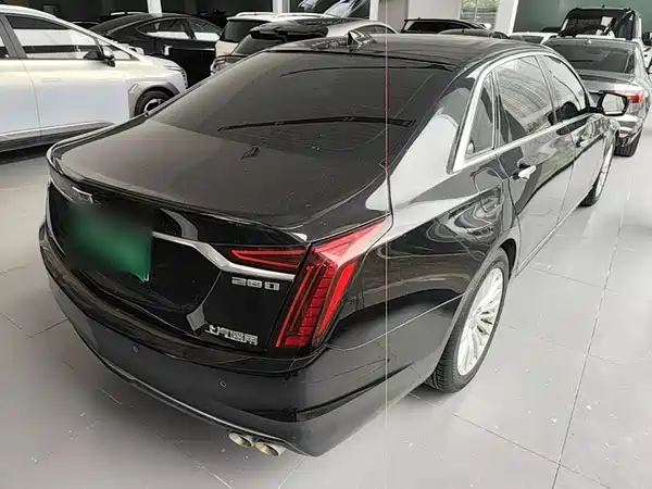 Cadillac CT6 2021