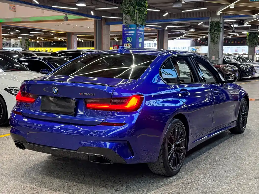 BMW 3 Series 2019