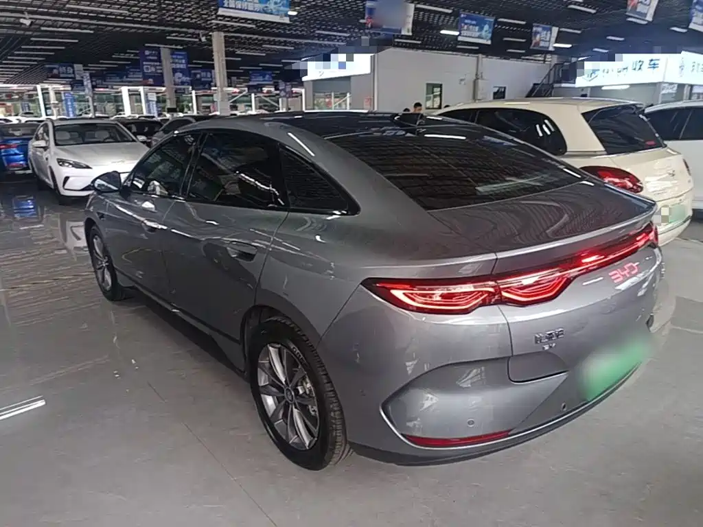 BYD Qin L 2025 — фото 23