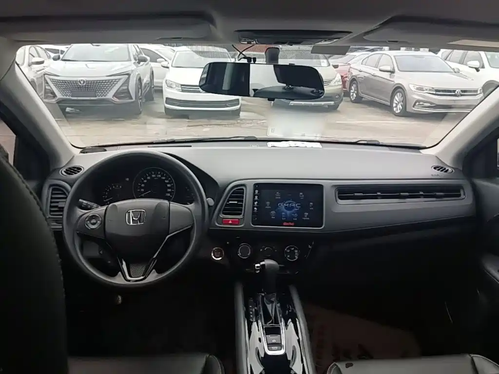 Honda Vezel 2017 — фото 10