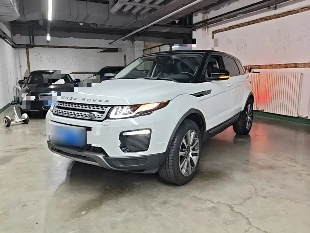 Land Rover Range Rover Evoque 2019 — фото 1