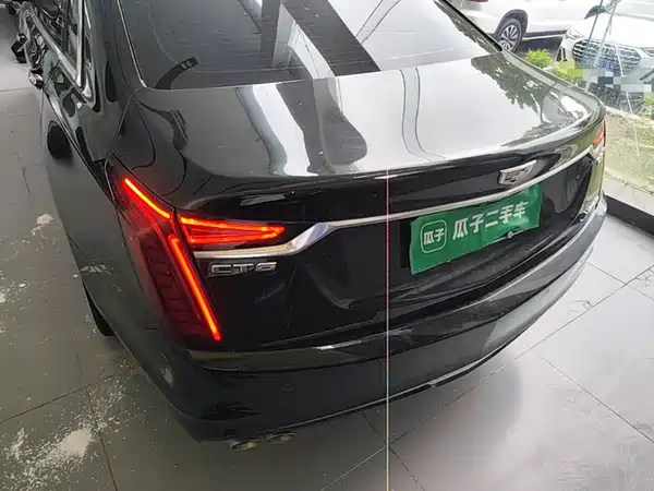 Cadillac CT6 2021