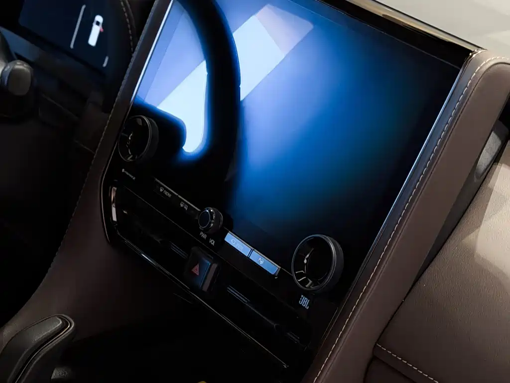 Toyota Alphard 2025 — фото 22