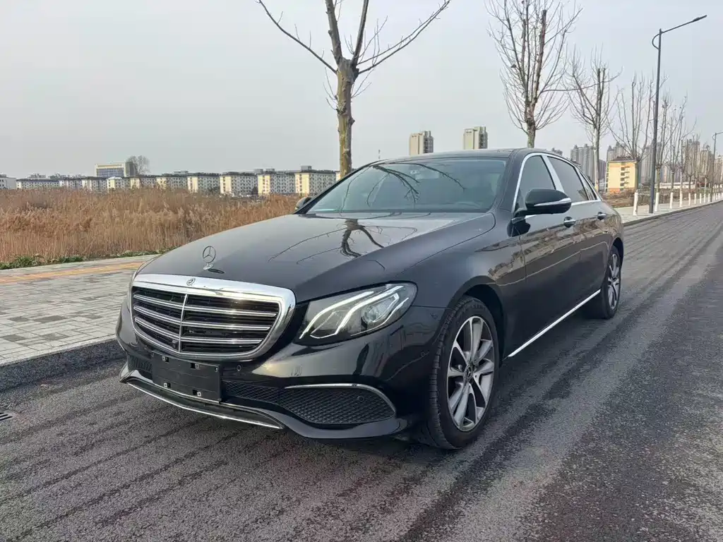 Mercedes-Benz E-Class 2018 — фото 1