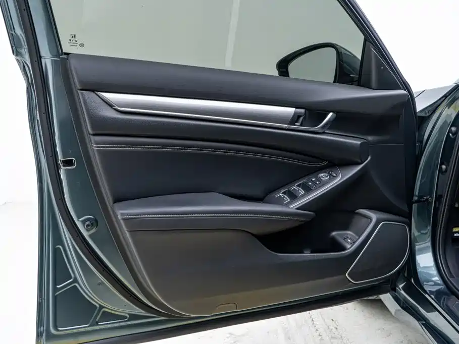 Honda Inspire 2022 — фото 12