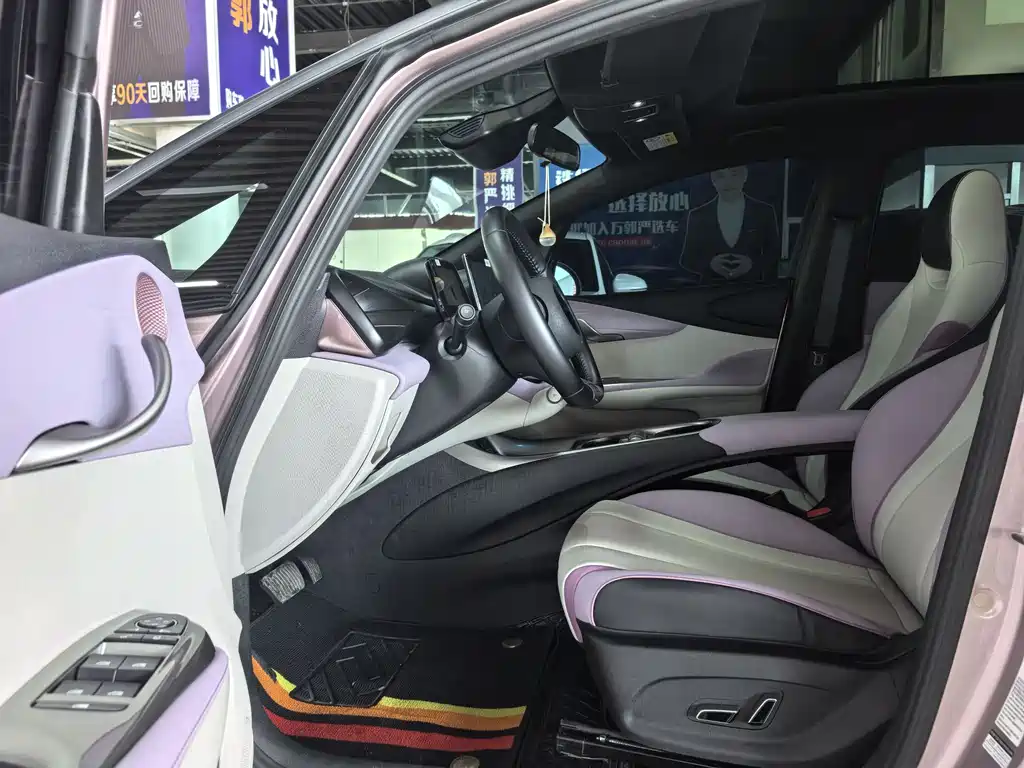 BYD Dolphin 2022