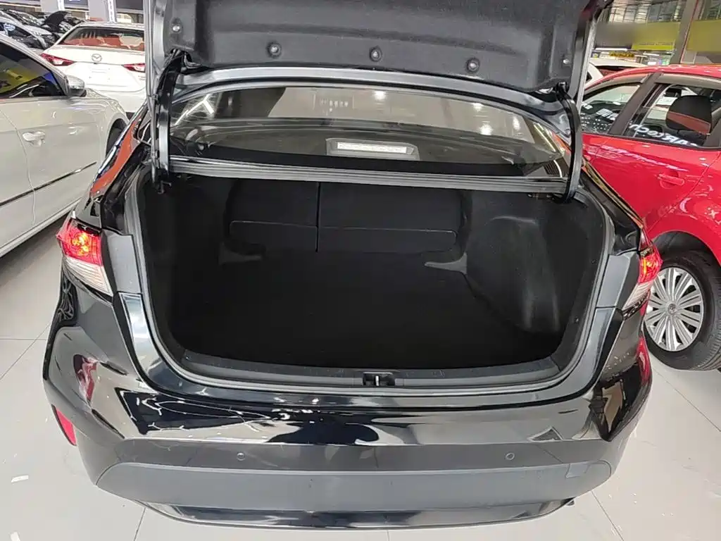 Toyota Levin 2019 — фото 19
