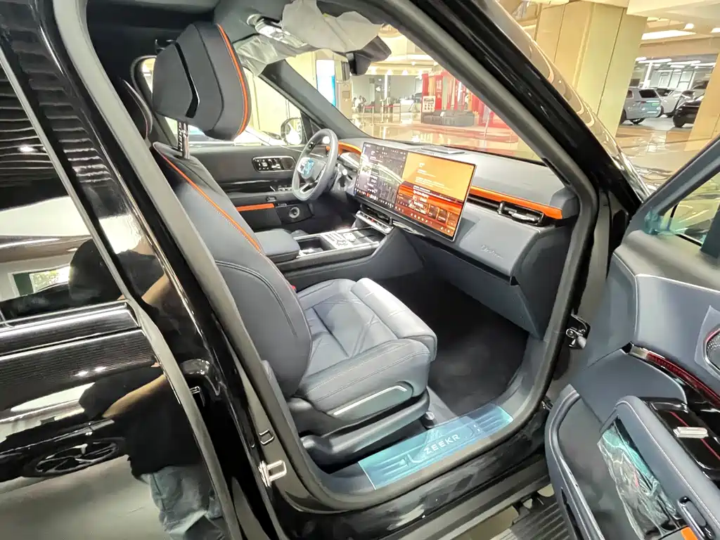 Zeekr 9X 2025 — фото 7