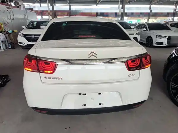 Citroën C4 Sega 2016