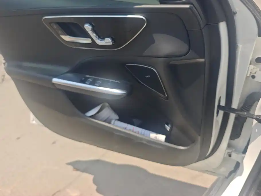 Mercedes-Benz C-Class 2022