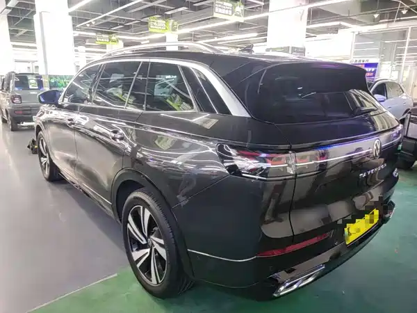 Volkswagen Tavendor 2023