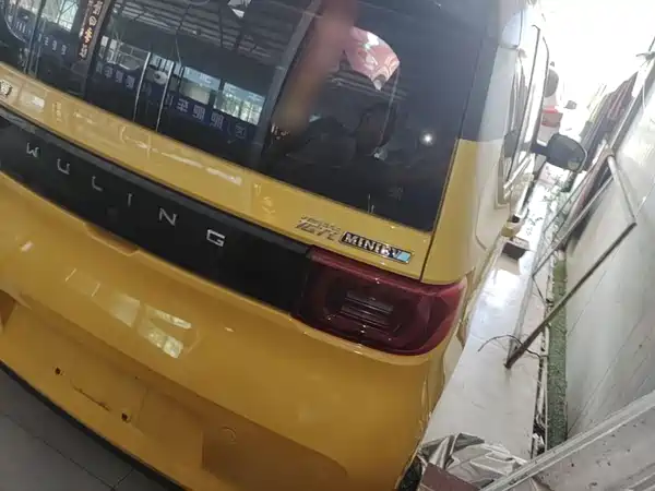 Wuling Hongguang MINIEV 2022