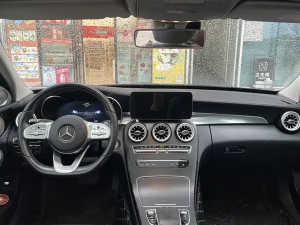 Mercedes-Benz C-Class 2020
