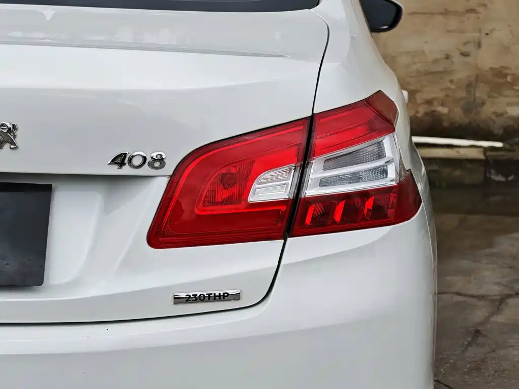 Peugeot 408 2018