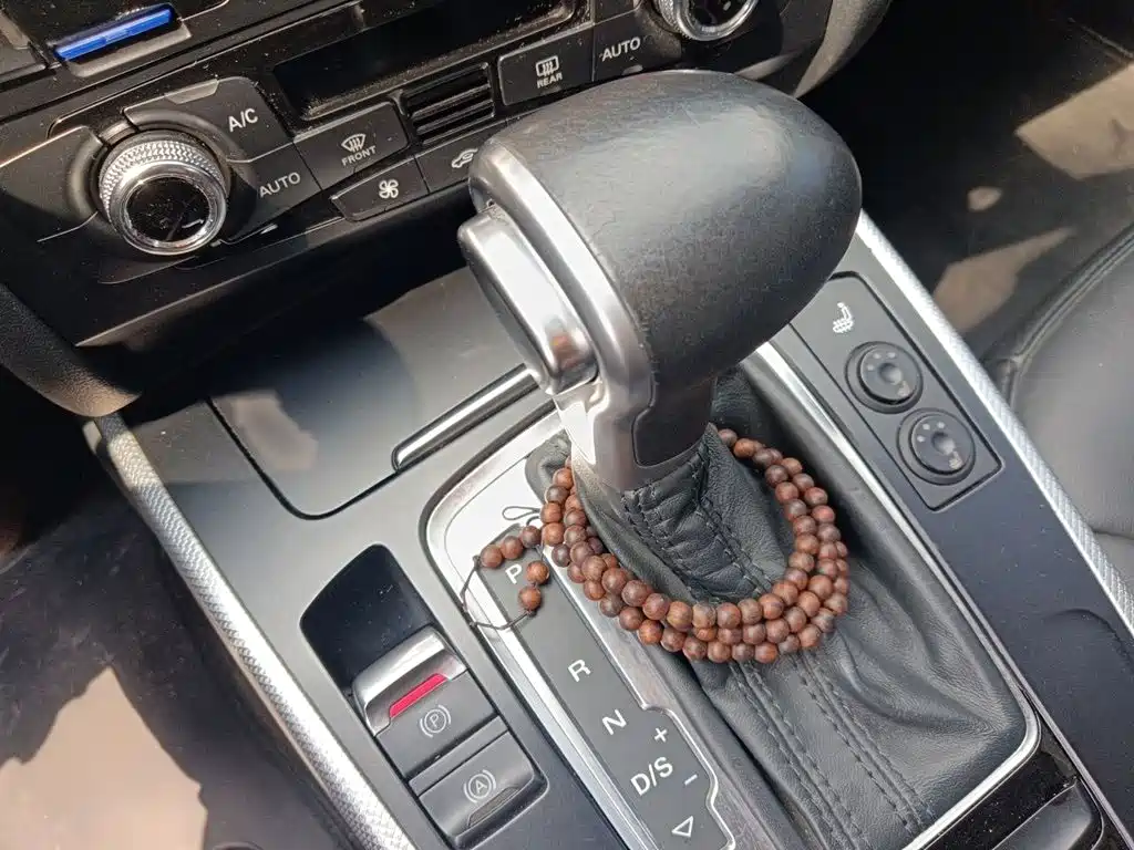Audi A4L 2014