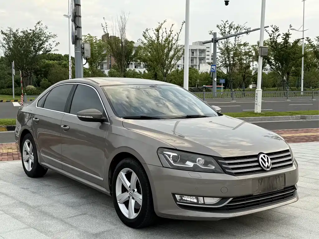 Volkswagen Passat 2013