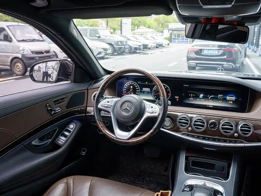 Mercedes-Benz S-Class 2020 — фото 18