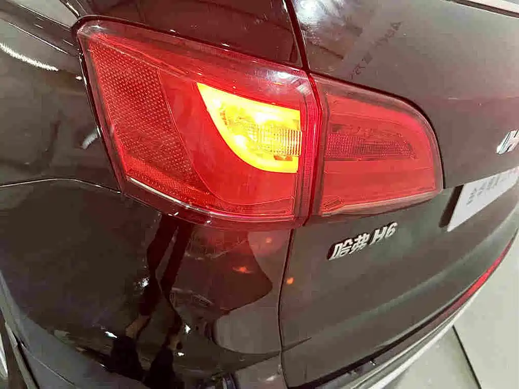Haval H6 Coupe 2015 — фото 12