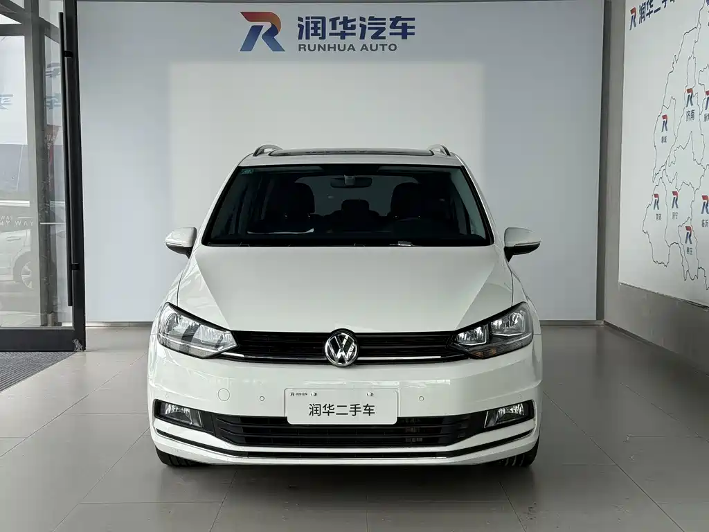 Volkswagen Touran 2019 — фото 2