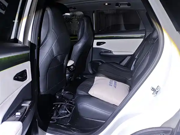 Geely Galaxy L7 2024