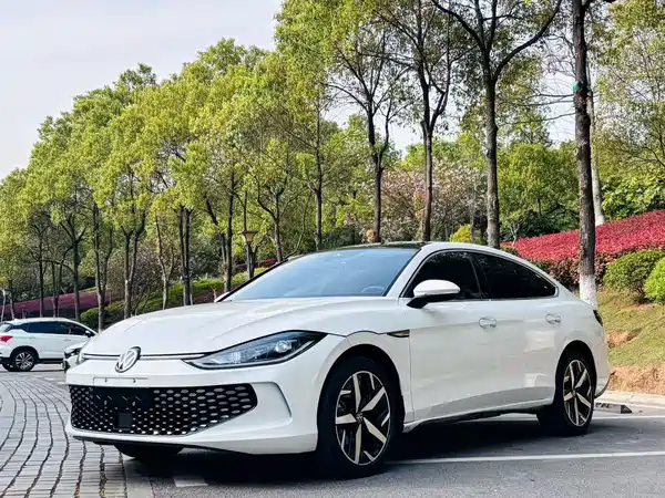 Volkswagen Lamando 2023