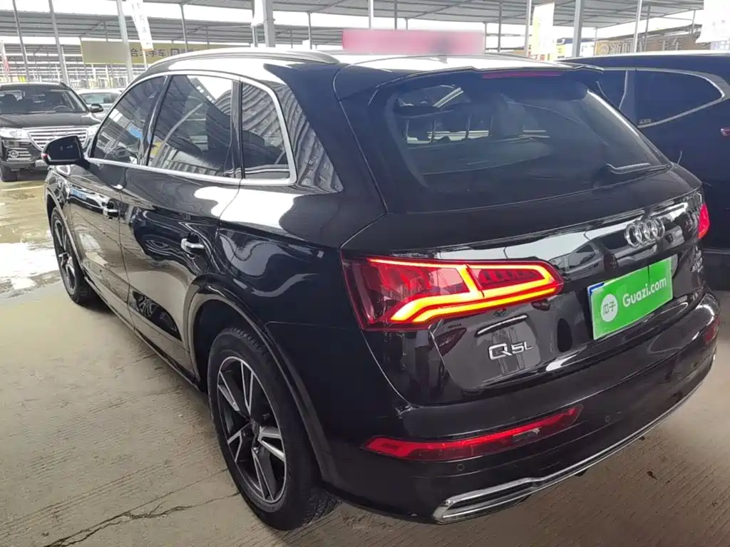 Audi Q5L 2020