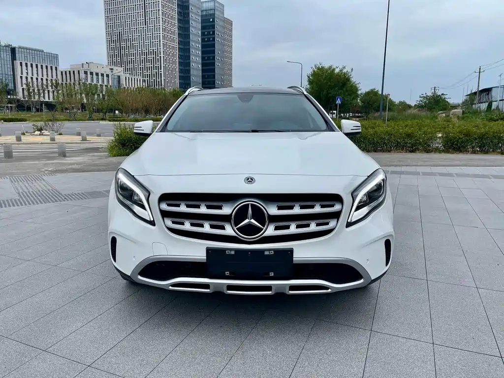 Mercedes-Benz GLA 2018 — фото 3
