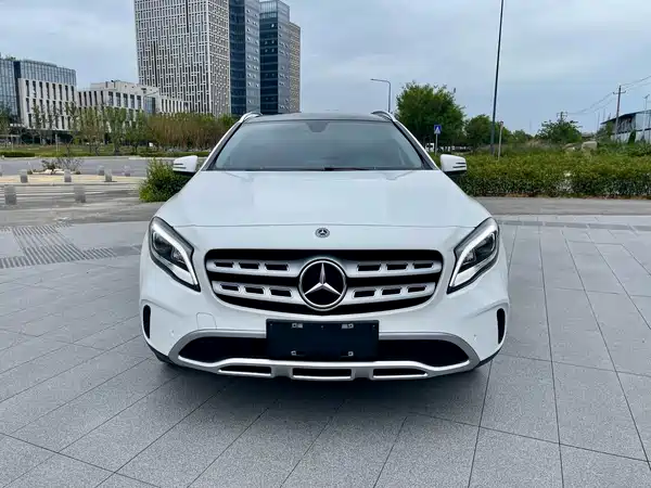 Mercedes-Benz GLA 2018
