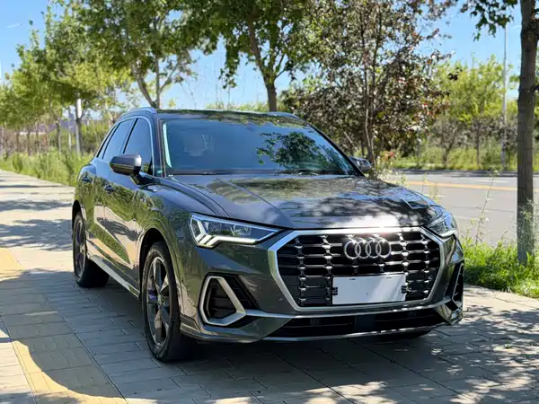 Audi Q3 2022