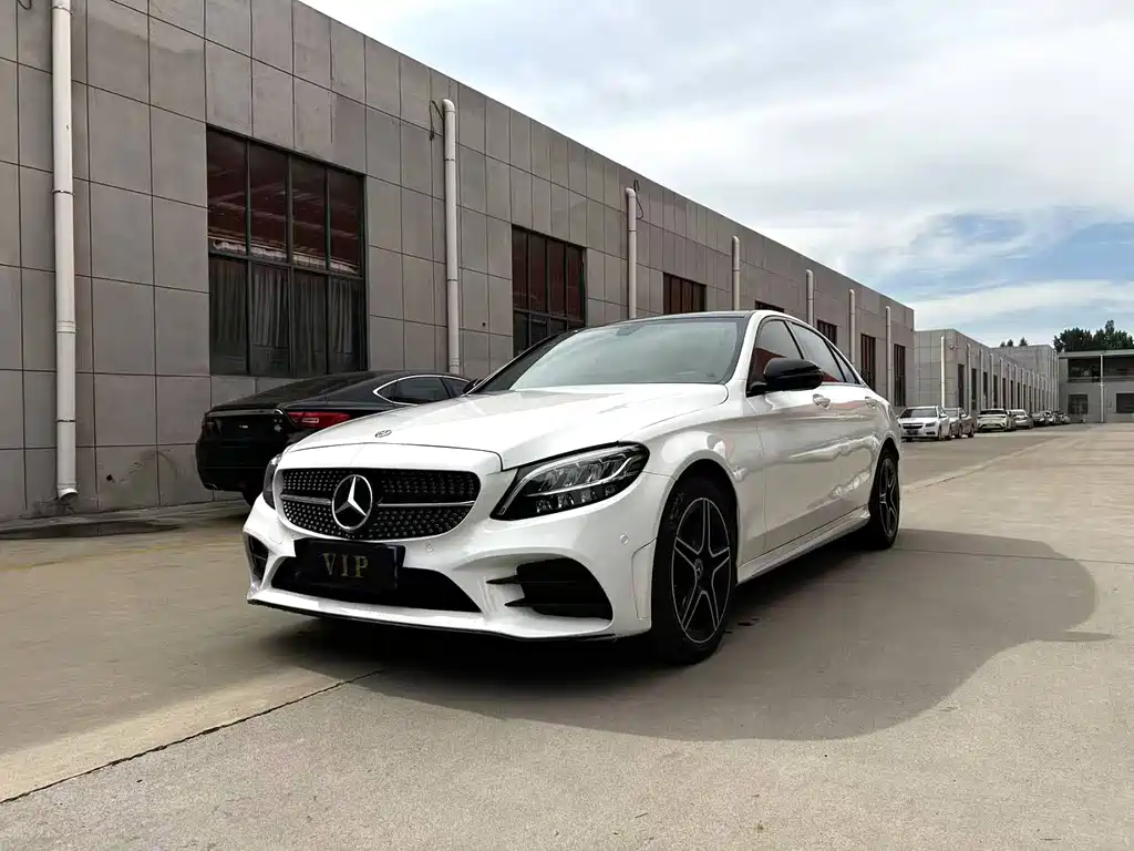 Mercedes-Benz C-Class 2020