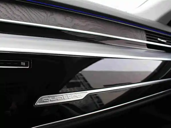 Audi A8 2023