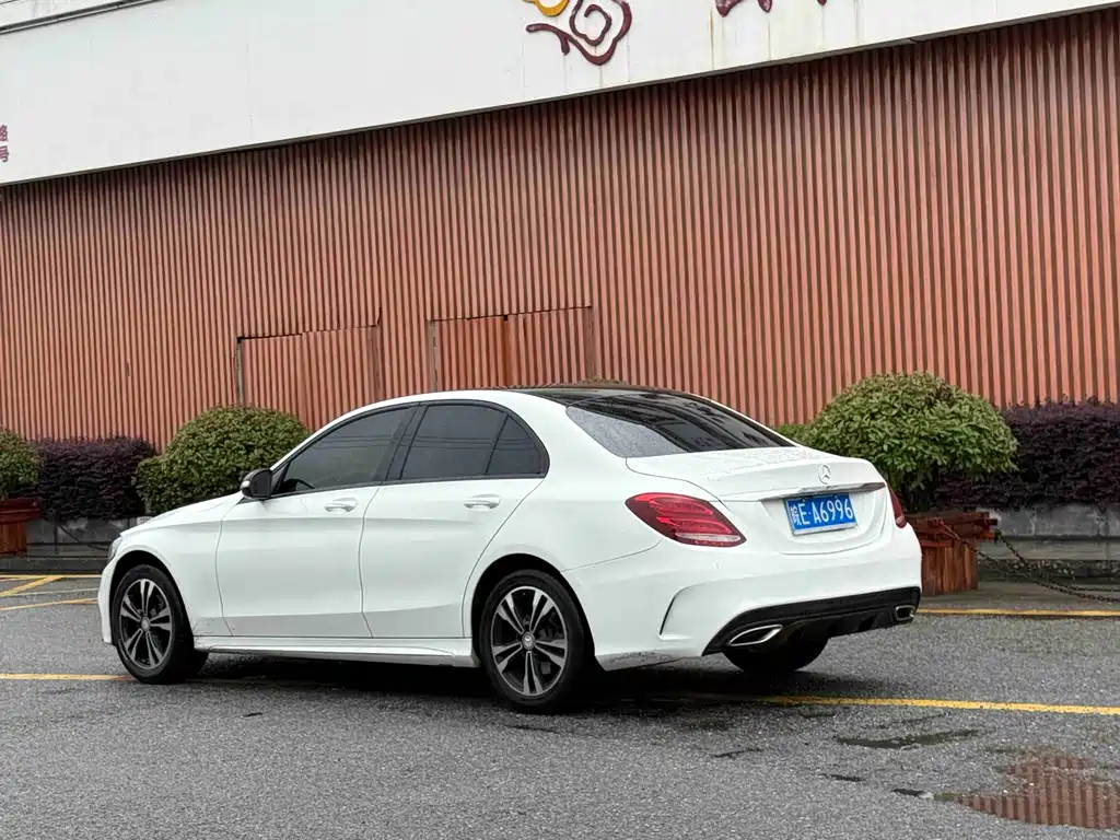 Mercedes-Benz C-Class 2015