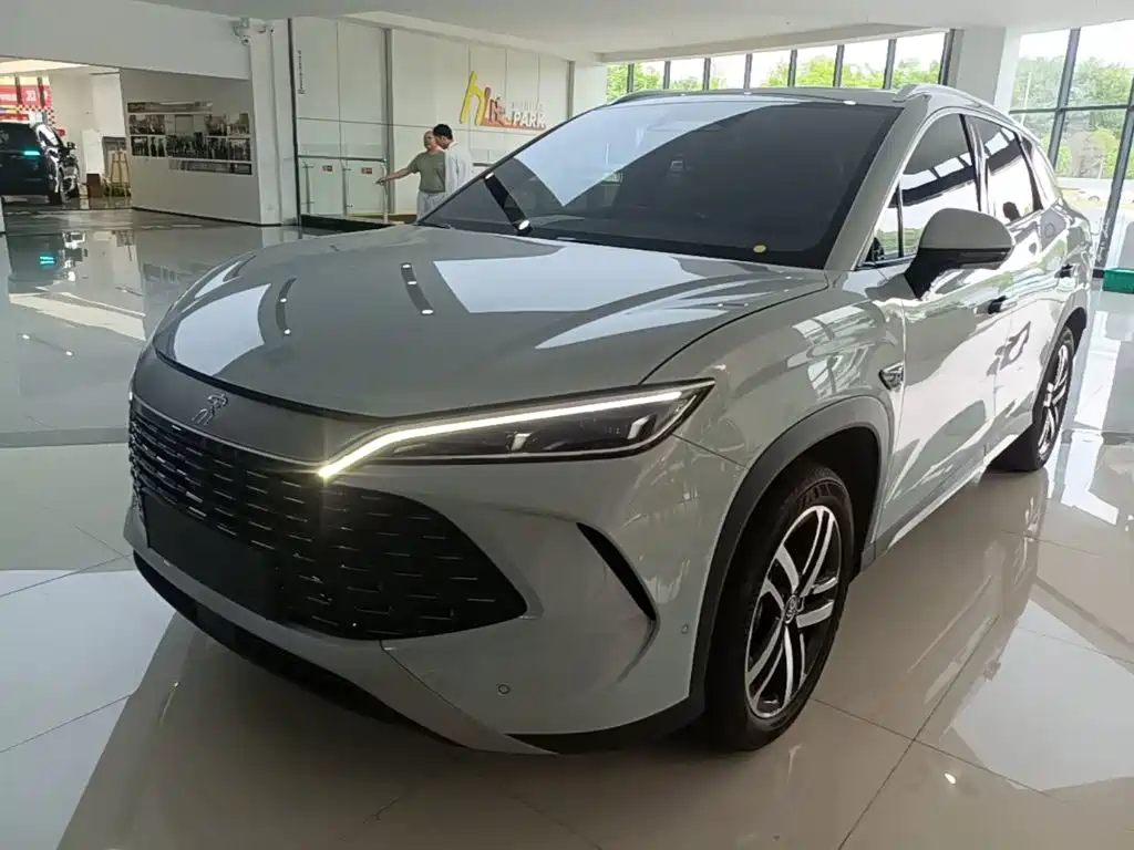 BYD Song L DM-i 2025 — фото 2