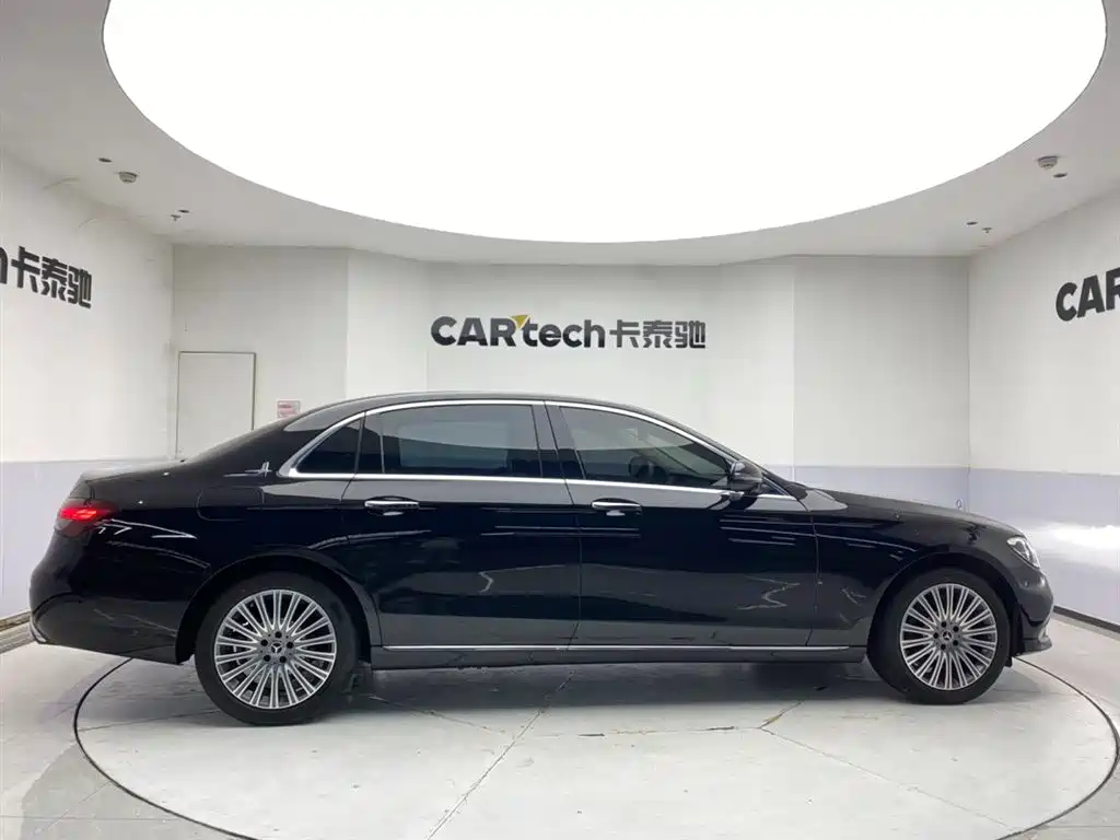 Mercedes-Benz E-Class 2023