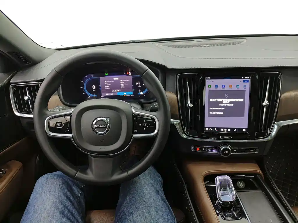 Volvo S90 2024 — фото 13