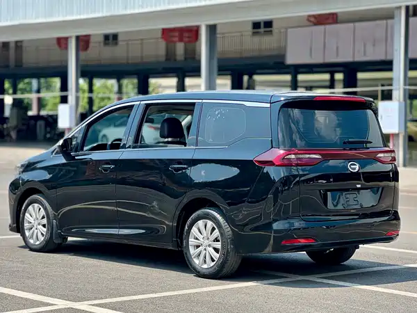 GAC Trumpchi M6 2020
