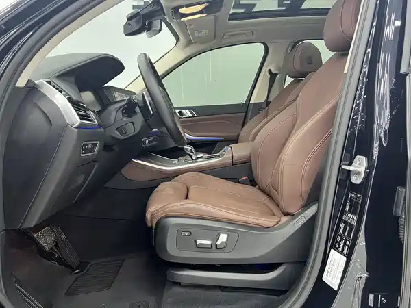 BMW X5 2021