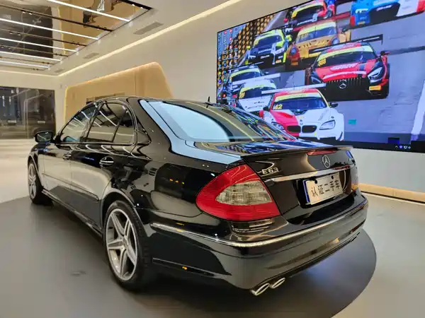 Mercedes-Benz E-Class 2008