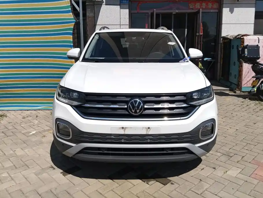 Volkswagen Tacqua 2021