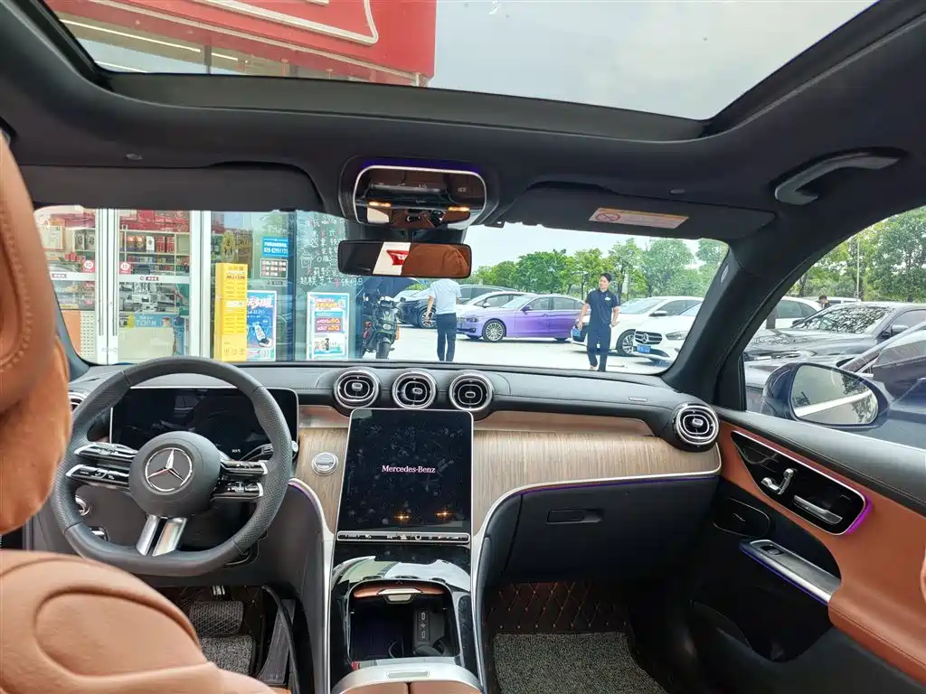 Mercedes-Benz GLC 2024