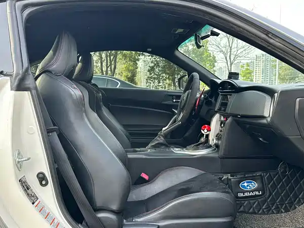 Subaru BRZ 2016