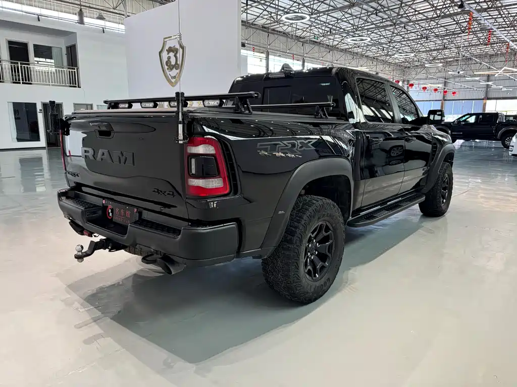 RAM Trucks 2023 — фото 6