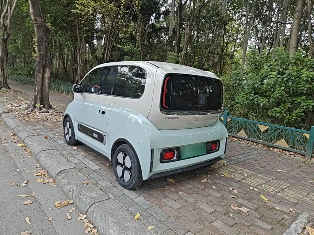 Baojun Kiwi EV 2022 — фото 5