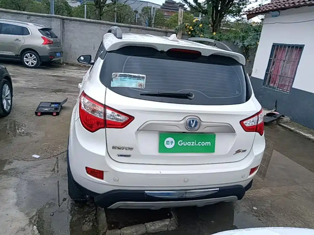 Changan CS35 2015