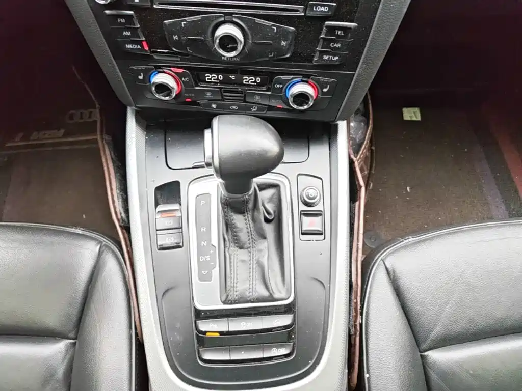 Audi Q5 2015 — фото 14