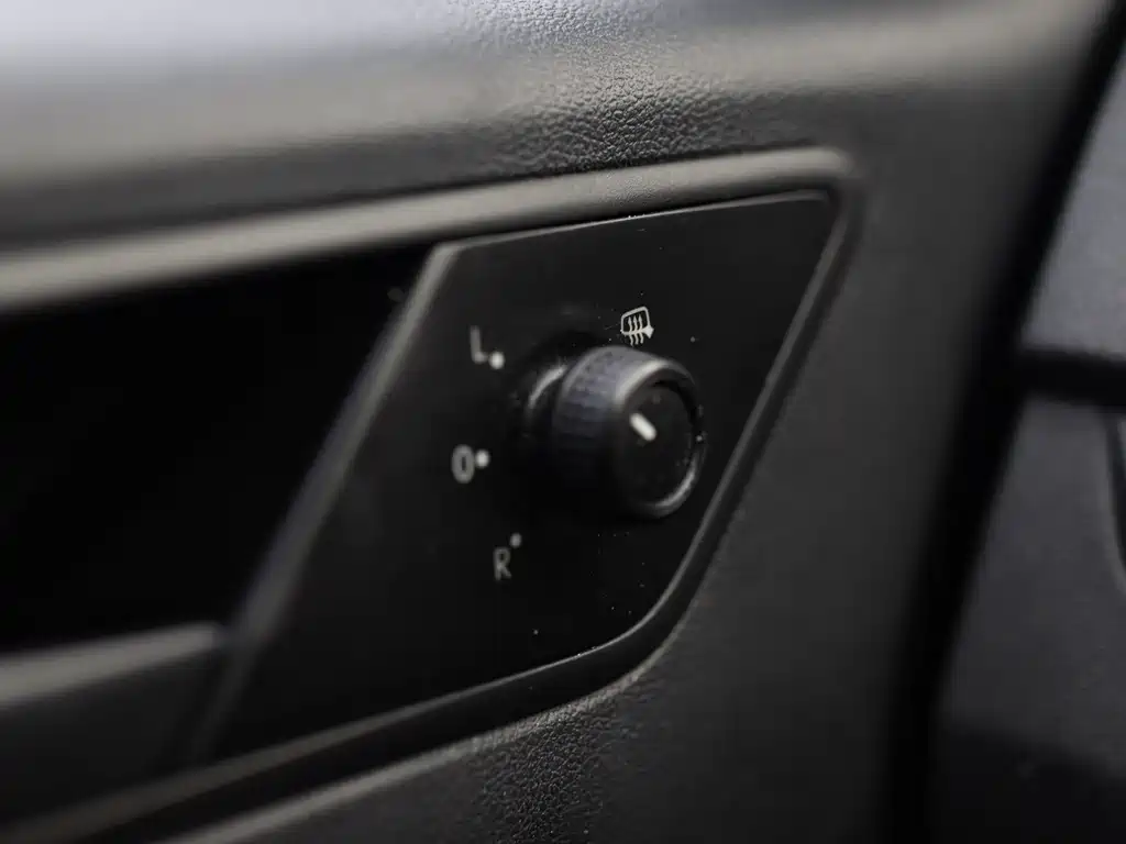 Volkswagen Jetta 2013 — фото 12