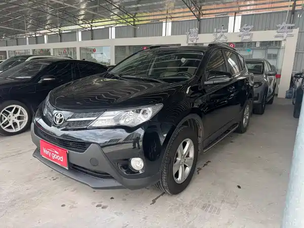 Toyota RAV4 2013