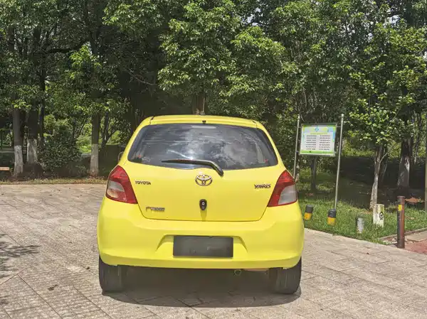 Toyota Yaris 2013