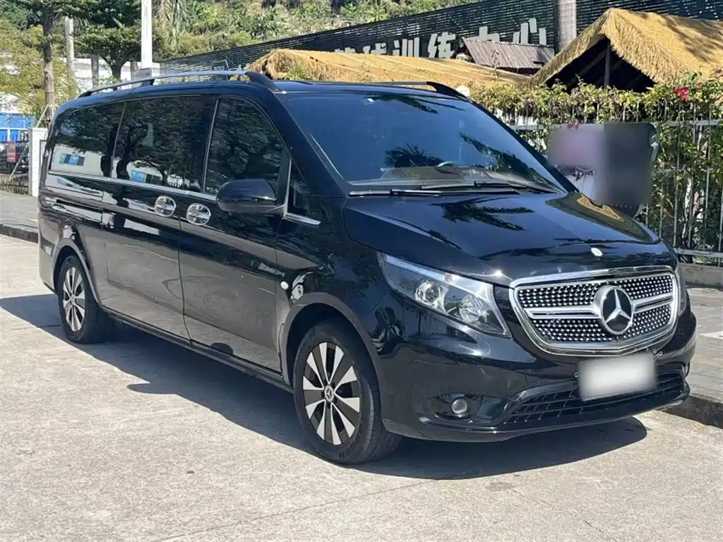 Mercedes-Benz Vito 2022 — фото 29